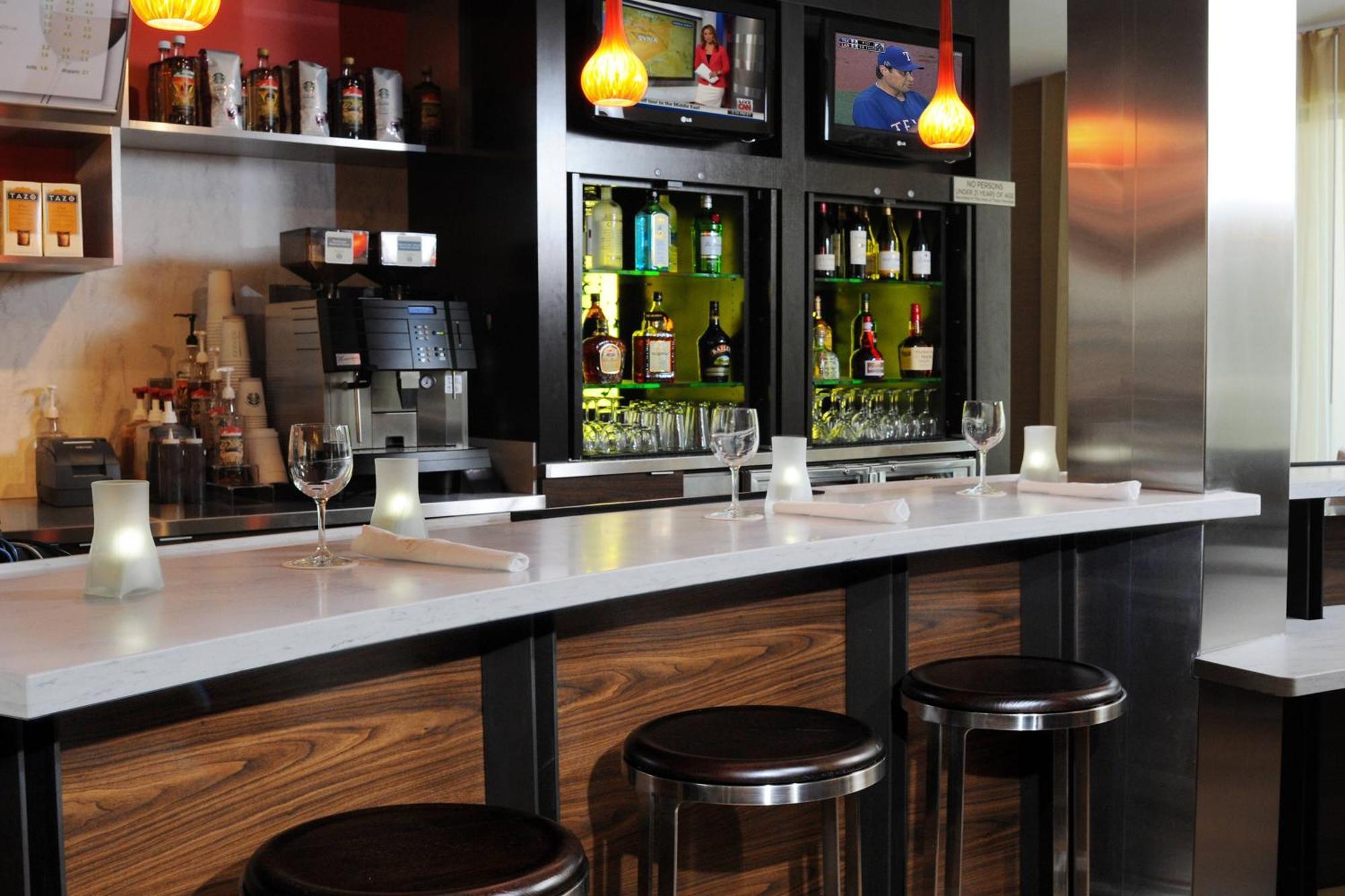 Courtyard By Marriott Oklahoma City Airport Εξωτερικό φωτογραφία