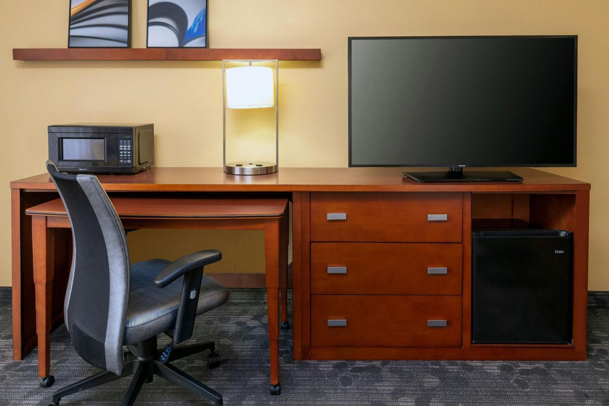 Courtyard By Marriott Oklahoma City Airport Εξωτερικό φωτογραφία