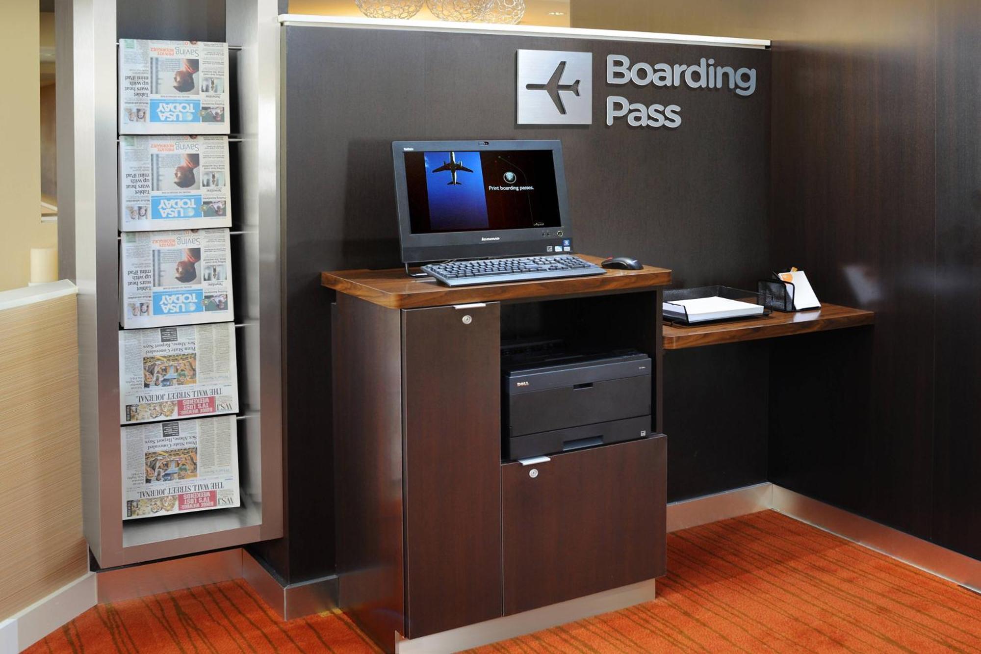 Courtyard By Marriott Oklahoma City Airport Εξωτερικό φωτογραφία